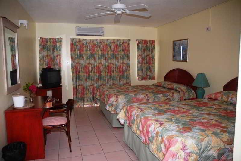 Bird Rock Beach Hotel Basseterre Eksteriør bilde
